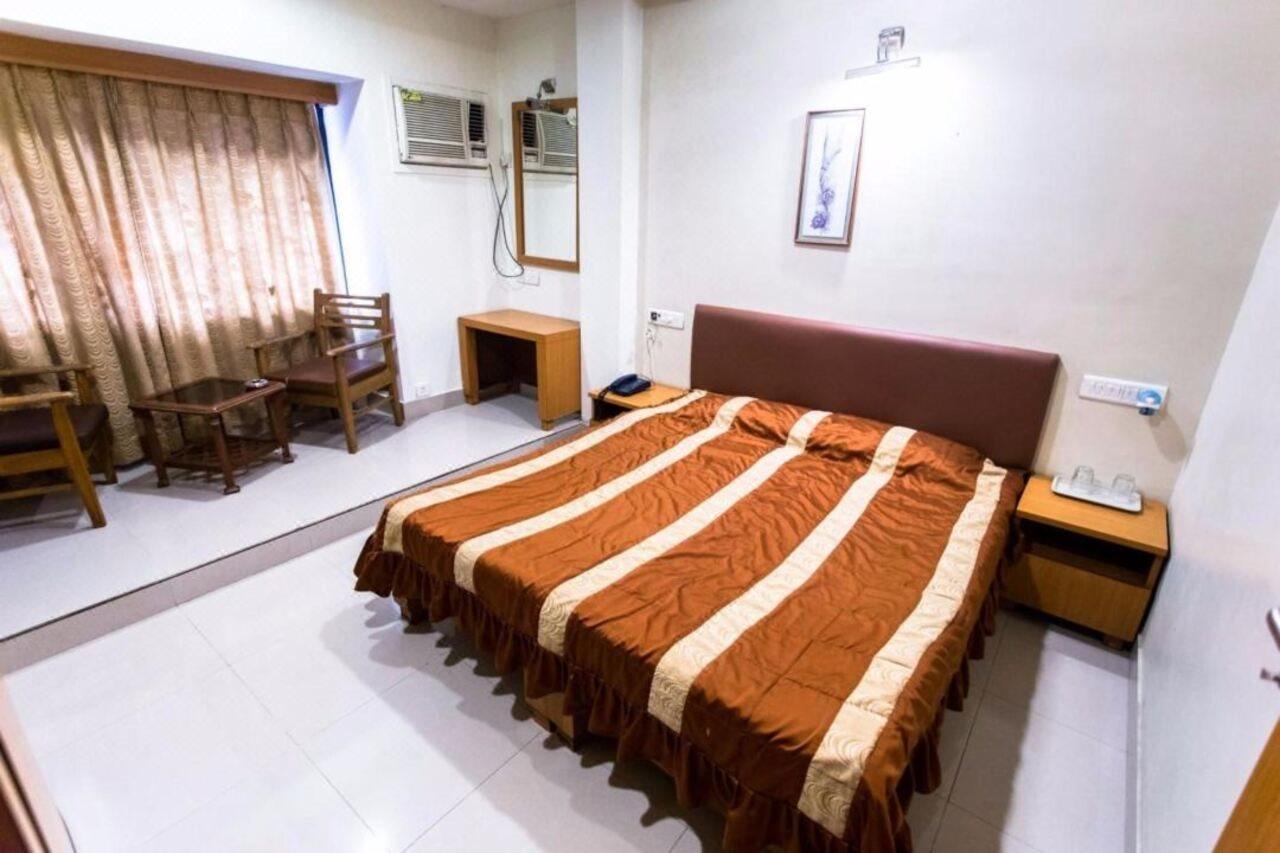 Hotel Bandra Residency