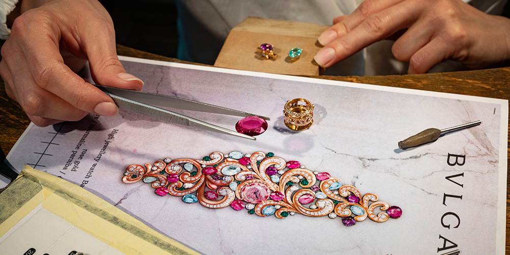 LVMH Watch & Jewellery Revenue +167% To €8.96 Billion In 2021 - India's  leading B2B gem and jewellery magazine
