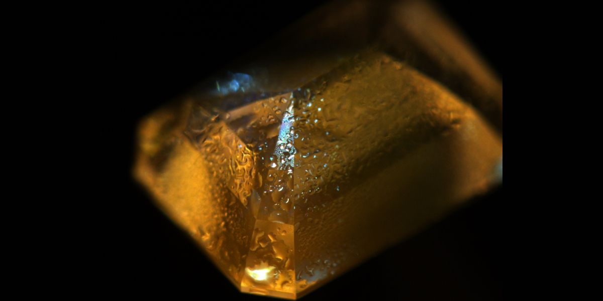 Rare Phosphorescence Seen In CVD LabGrown Diamond GSI Solitaire