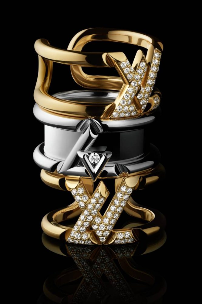 LV Volt Upside Down Ring, White Gold And Diamonds - Jewelry