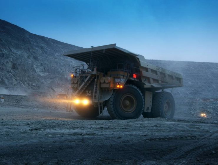 A truck at the Venetia mine. © De Beers