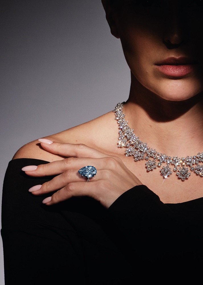 https://gjepc.org/solitaire/wp-content/uploads/2023/05/Lot-675-Bulgari-Exceptional-and-Rare-Fancy-Vivid-Blue-diamond-ring.jpg