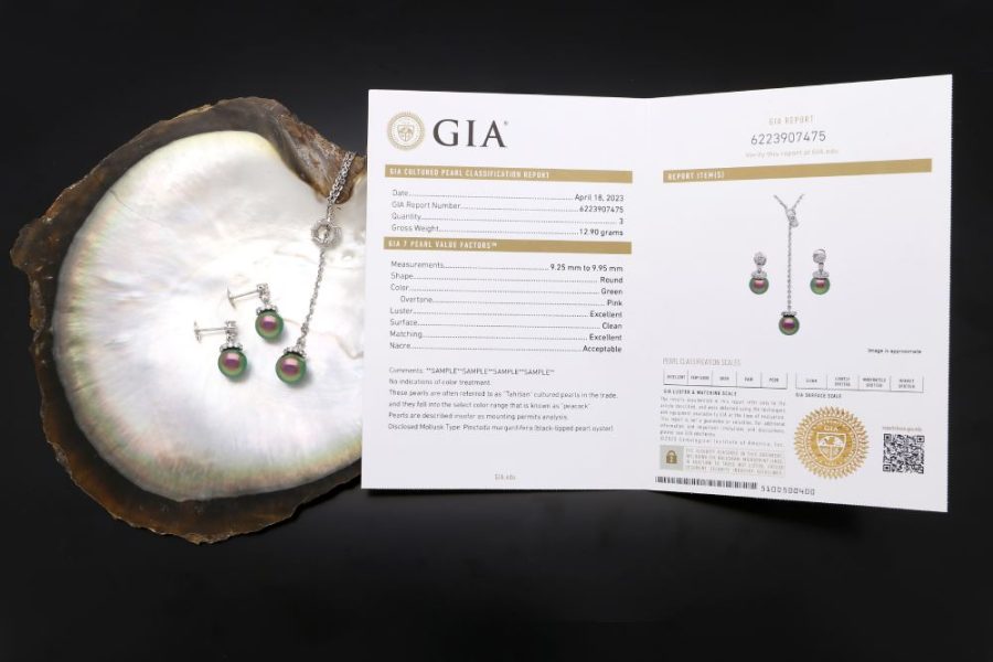 GIA is adding a report comment employing the trade colour term “Peacock.”