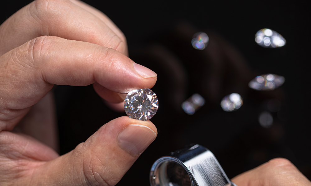 Online auctions cancelled by world's largest diamond producer - Jeweller  Magazine: Jewellery News and Trends