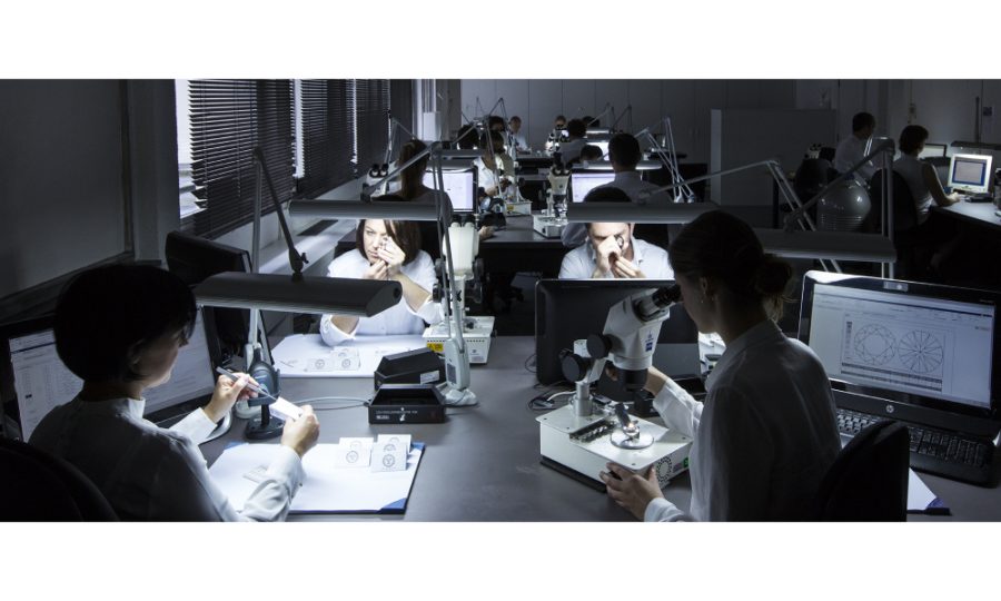 Indian jewellery magazine