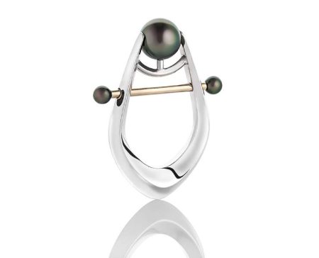 Shavarsh Hakobian – Breaking Boundaries - Solitaire magazine is a