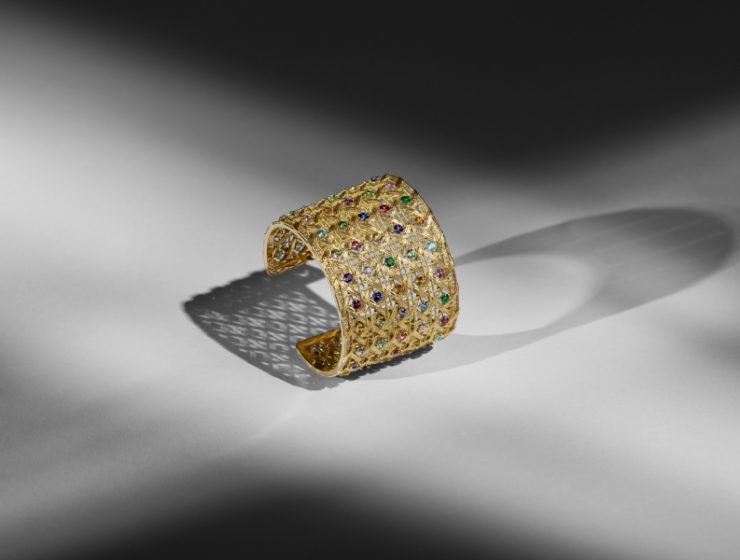 Diamond Jewellery Magazine by Solitaire International Magazine