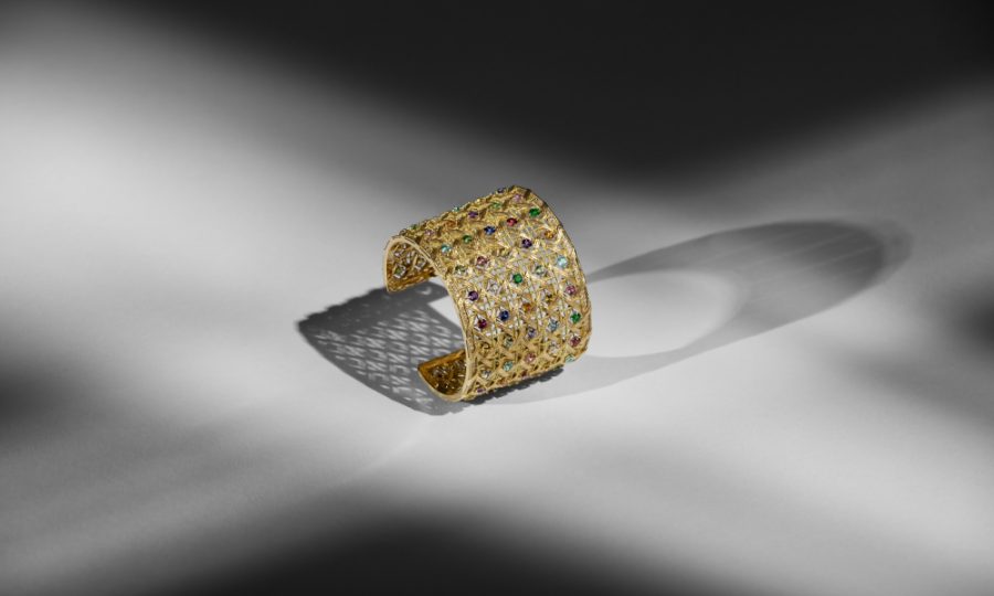 Diamond Jewellery Magazine by Solitaire International Magazine