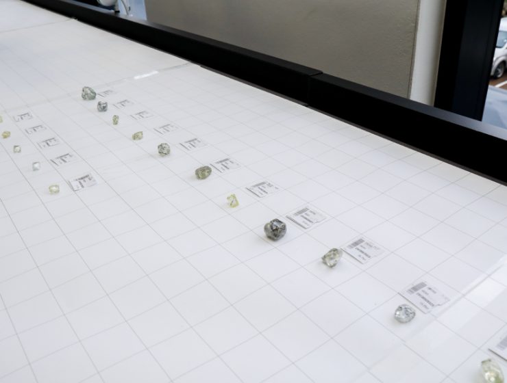 diamond jewellery magazine by Solitaire International Magazine – India’s leading B2B gem and jewellery magazine