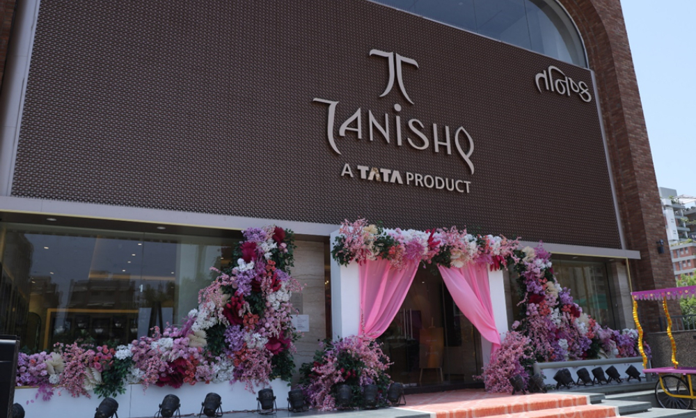 Indian jewellery magazine by Solitaire International Magazine – India’s leading B2B gem and jewellery magazine