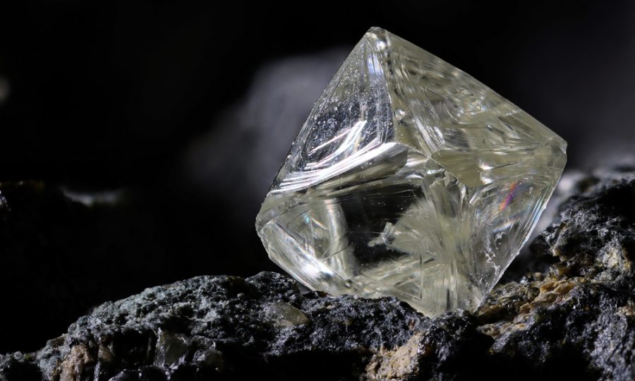 diamond jewellery magazine by Solitaire International Magazine – India’s leading B2B gem and jewellery magazine