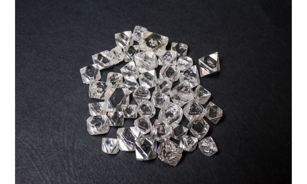 diamond jewellery magazine by Solitaire International Magazine – India’s leading B2B gem and jewellery magazine