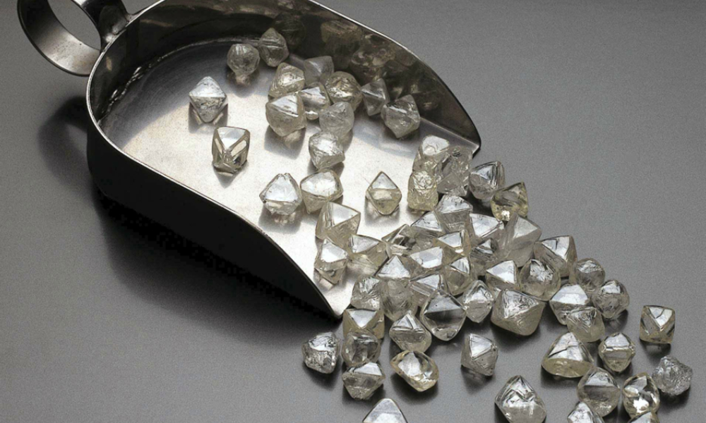 diamond jewellery magazine by Solitaire International Magazine – India’s leading B2B gem and jewellery magazine