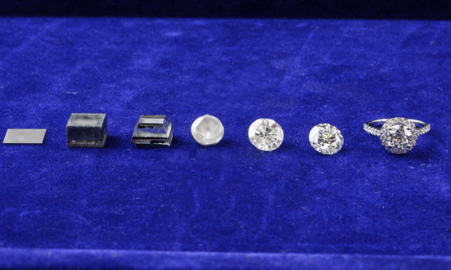 diamond jewellery magazine by Solitaire International Magazine