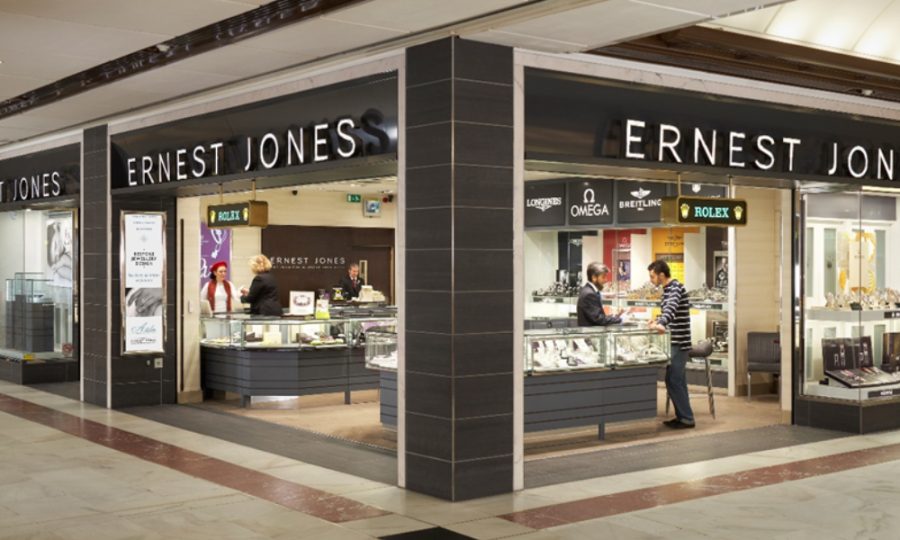 Signet Q1 Sales Decline 9.4% but Engagement Recovery Continues – Solitaire International Magazine – India’s leading B2B gem and jewellery magazine