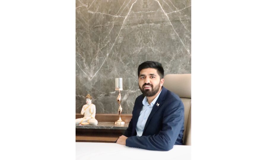 Diamond jewellery magazine