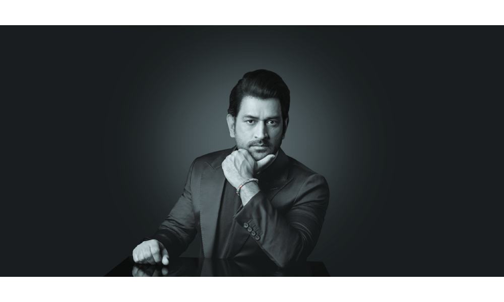 Diamond jewellery magazine