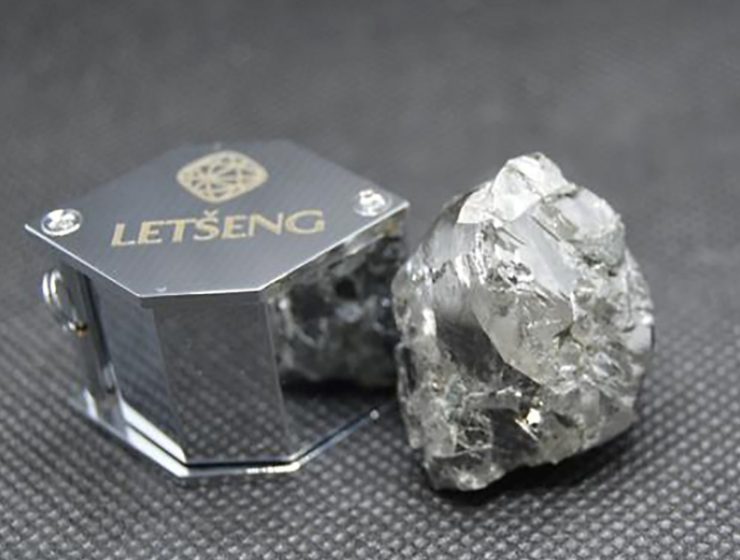 diamond jewellery magazine