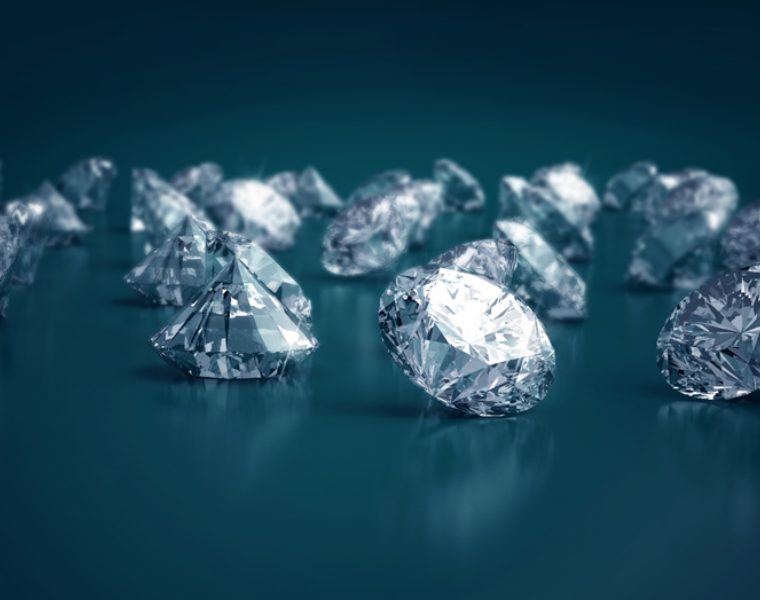 Diamond jewellery magazine