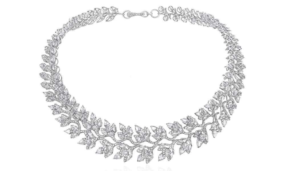 Diamond jewellery magazine