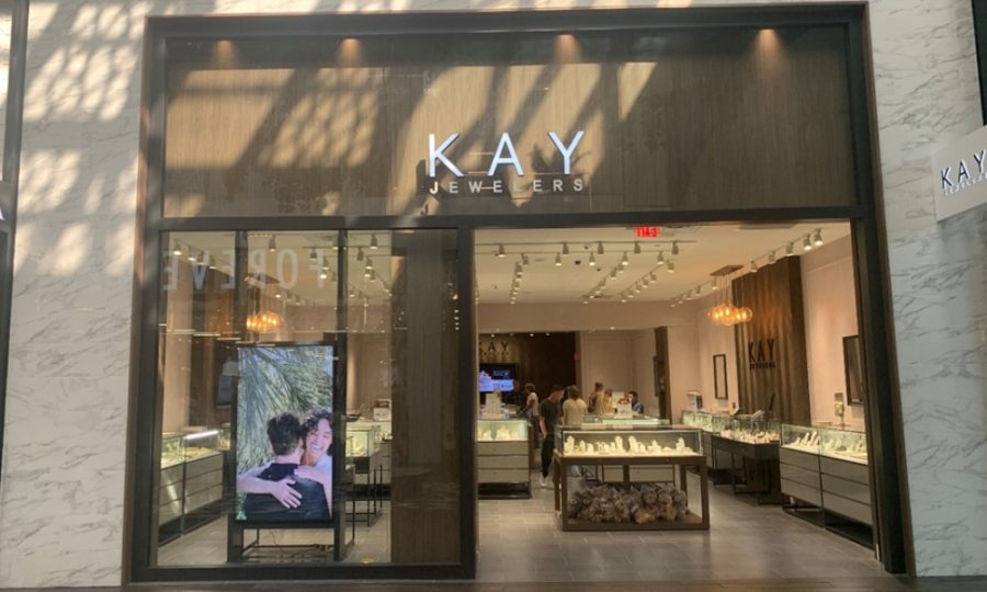 Diamond jewellery magazine